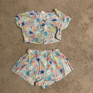 I am selling a two piece set from Zara.